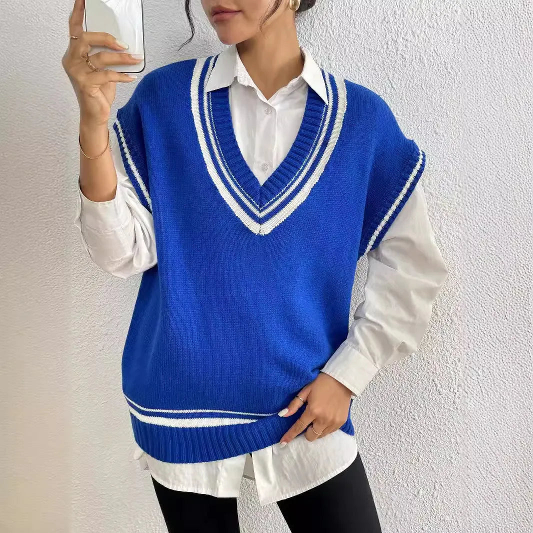 Women's casual vest sweater in college style with loose fit pullover design