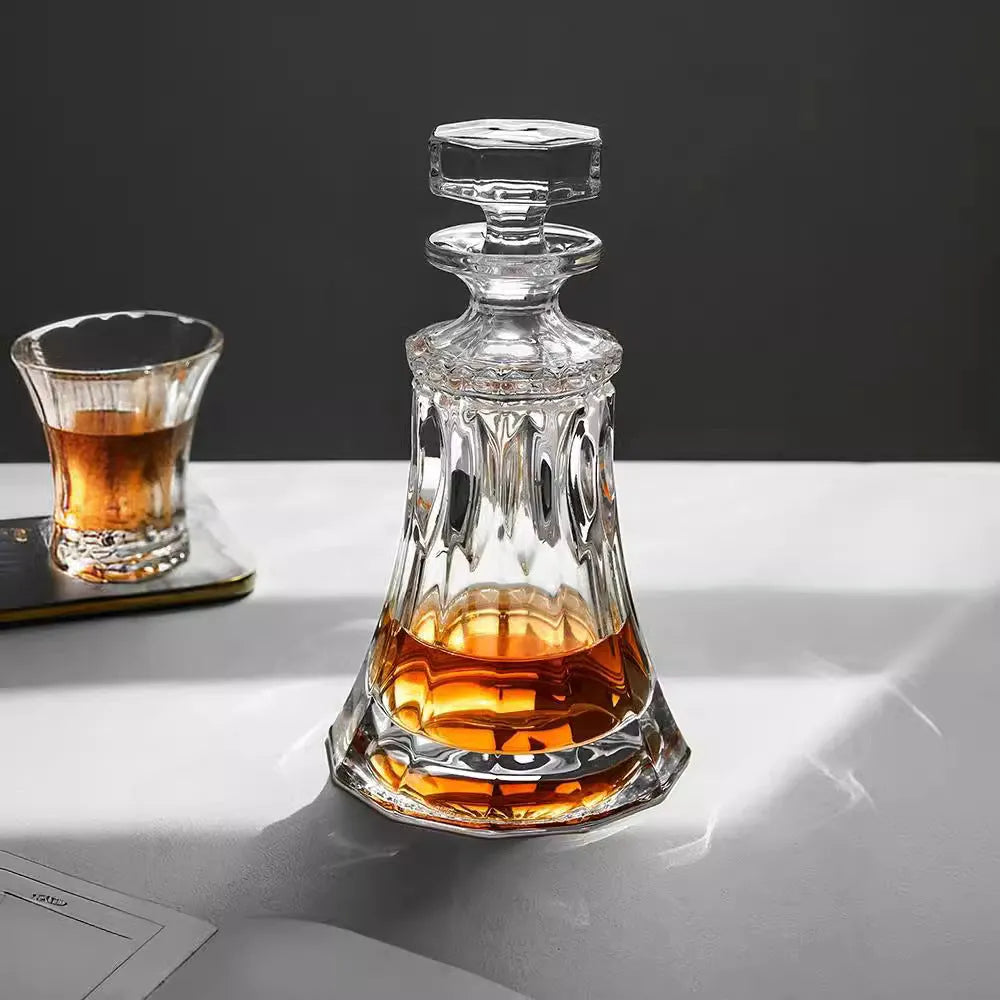 Crystal glass Wellington wine bottle 490ml with six wine glasses in mild luxury retro style