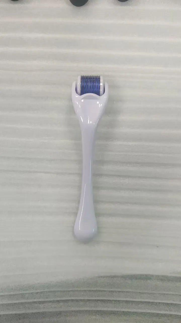 540 needle micro needle roller derma roller with black handle and purple wheel