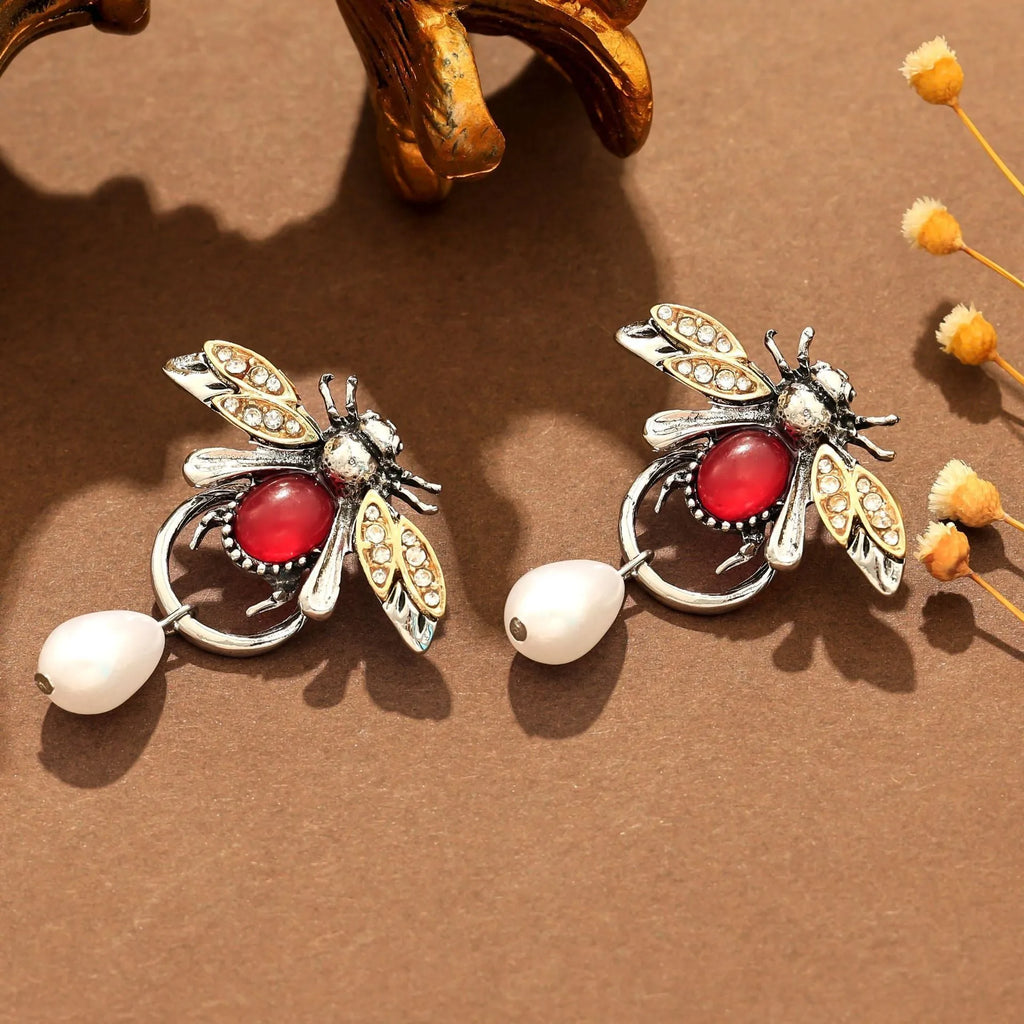 Retro small bee alloy drop earrings for women in gold finish