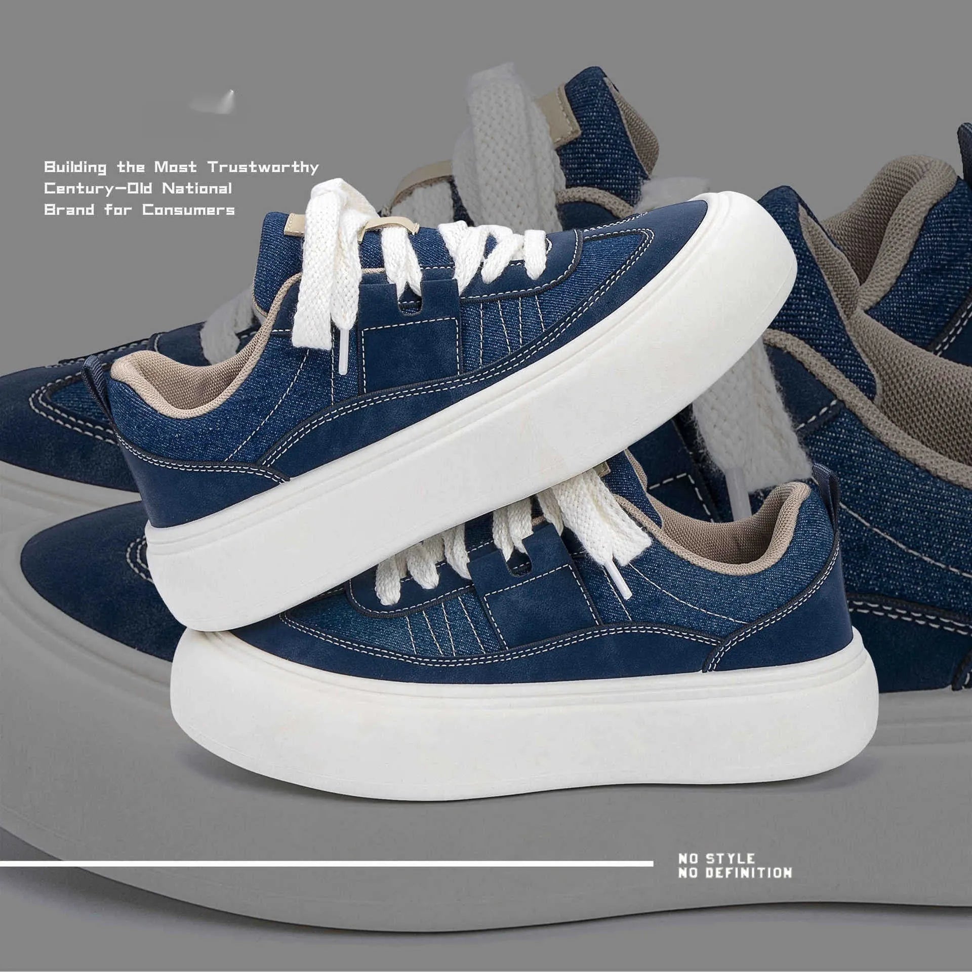 Men's black canvas platform lace-up shoes with a round toe and low-top design on a white background.