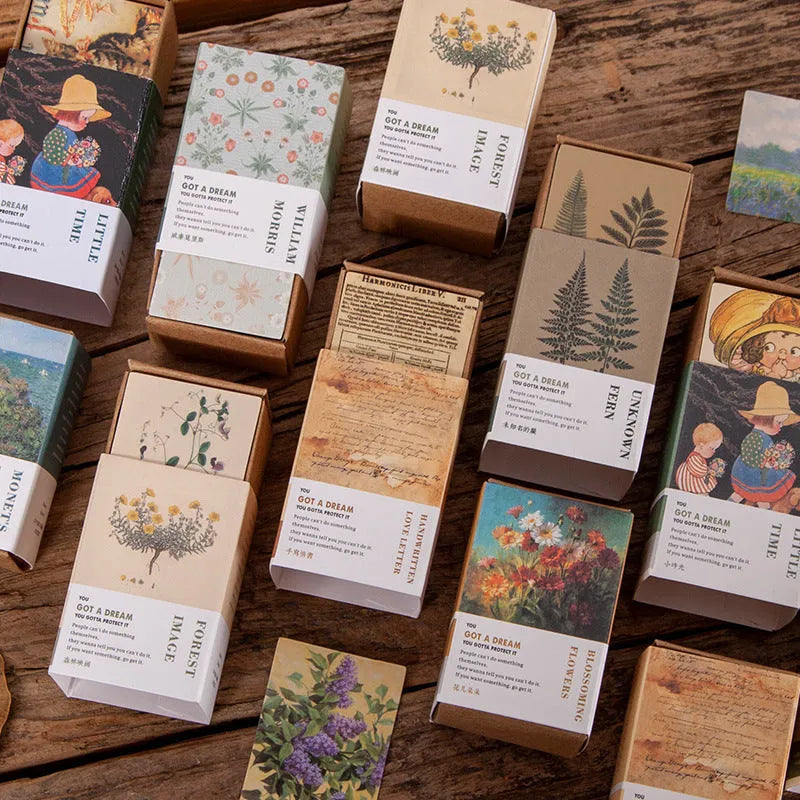 100 retro double-sided mini notes cards in seven vintage colours including antique paper and blossoming flowers designs