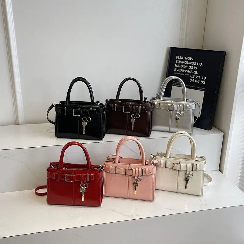 Women's large-capacity crossbody bag in PU, horizontal rectangle shape, 23x9x17cm, available in seven colours