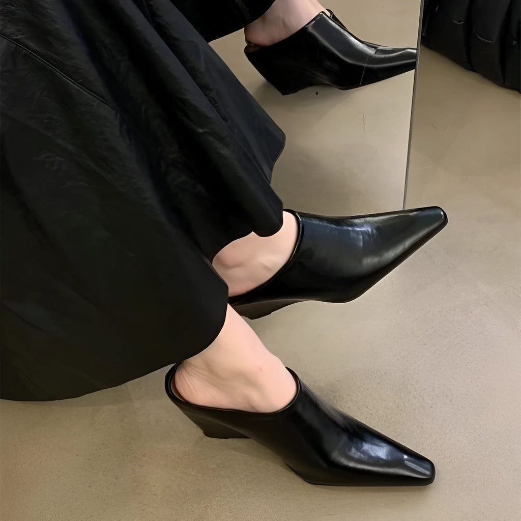 Women's Wind Wedge closed toe half slippers in PU leather with wedge heel