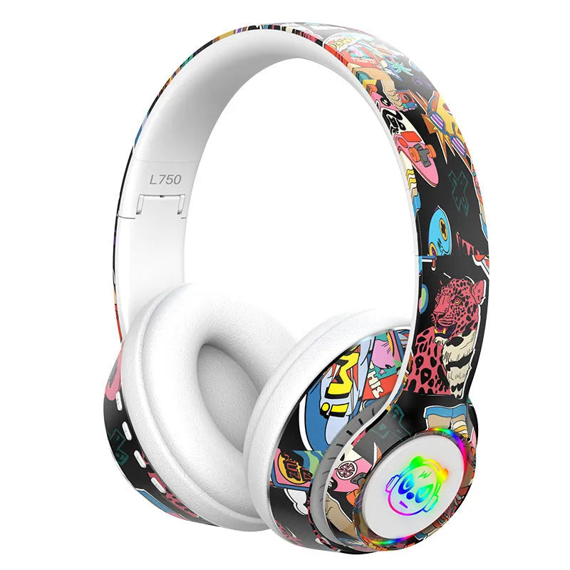 Black wireless Bluetooth headphones with on-ear design for sports and gaming