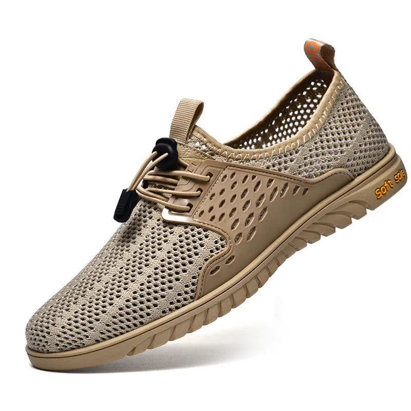 Men's black mesh casual shoes with elastic band fastening and rubber sole
