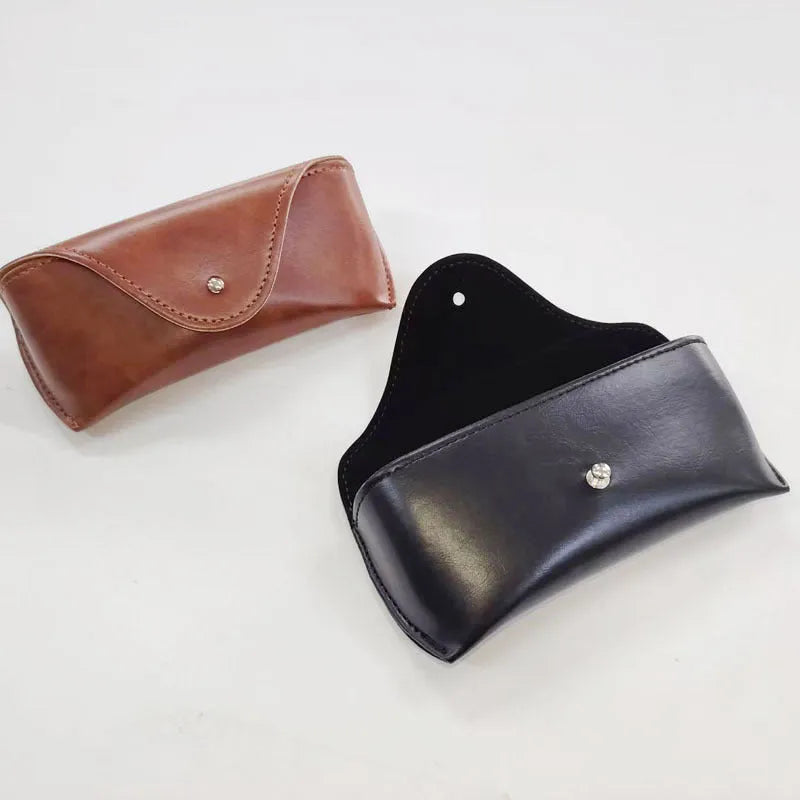 Leather glasses case in black with soft interior for sunglasses and spectacles