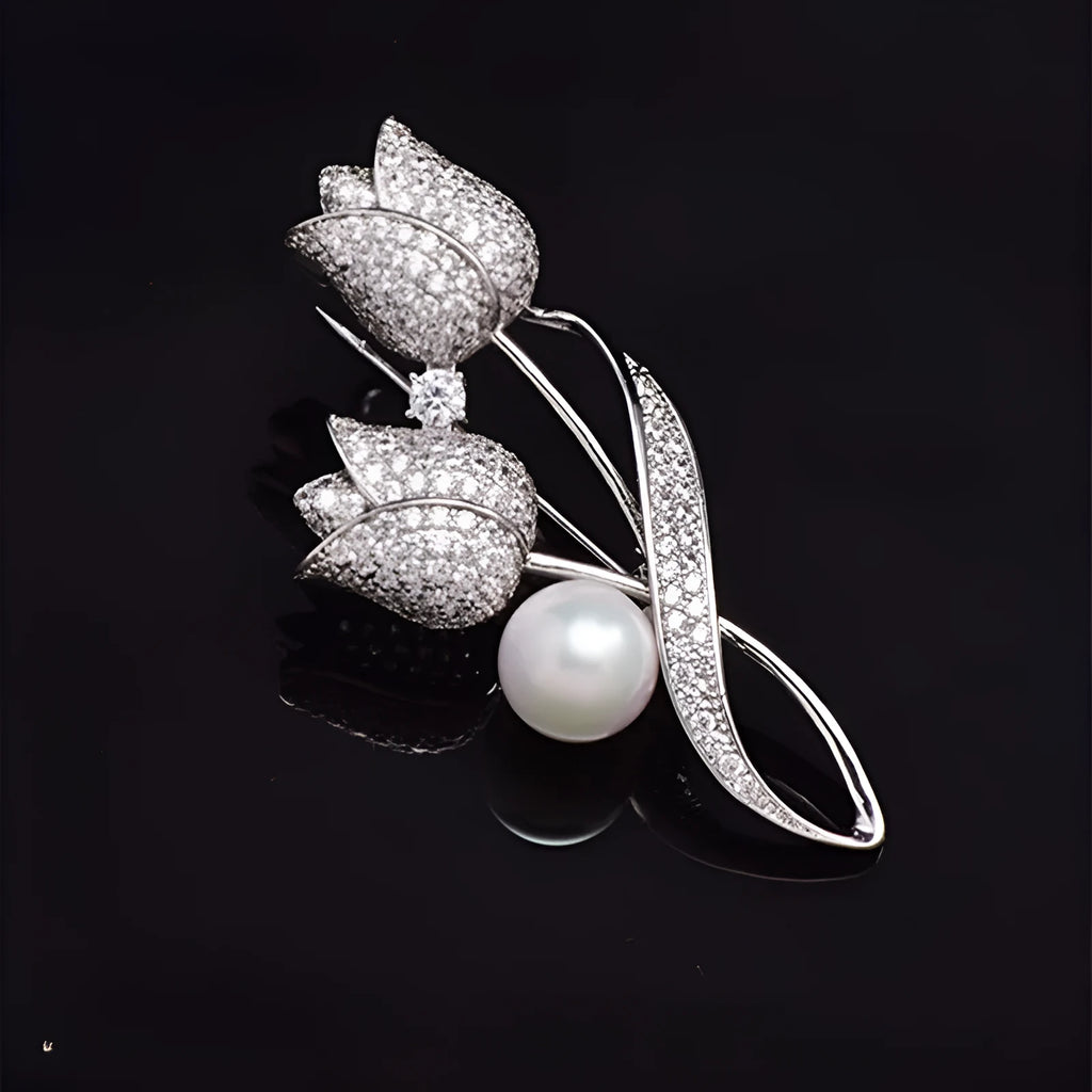Alloy flower brooch with micro-inlaid zircon design in 181 silver tulip colour.