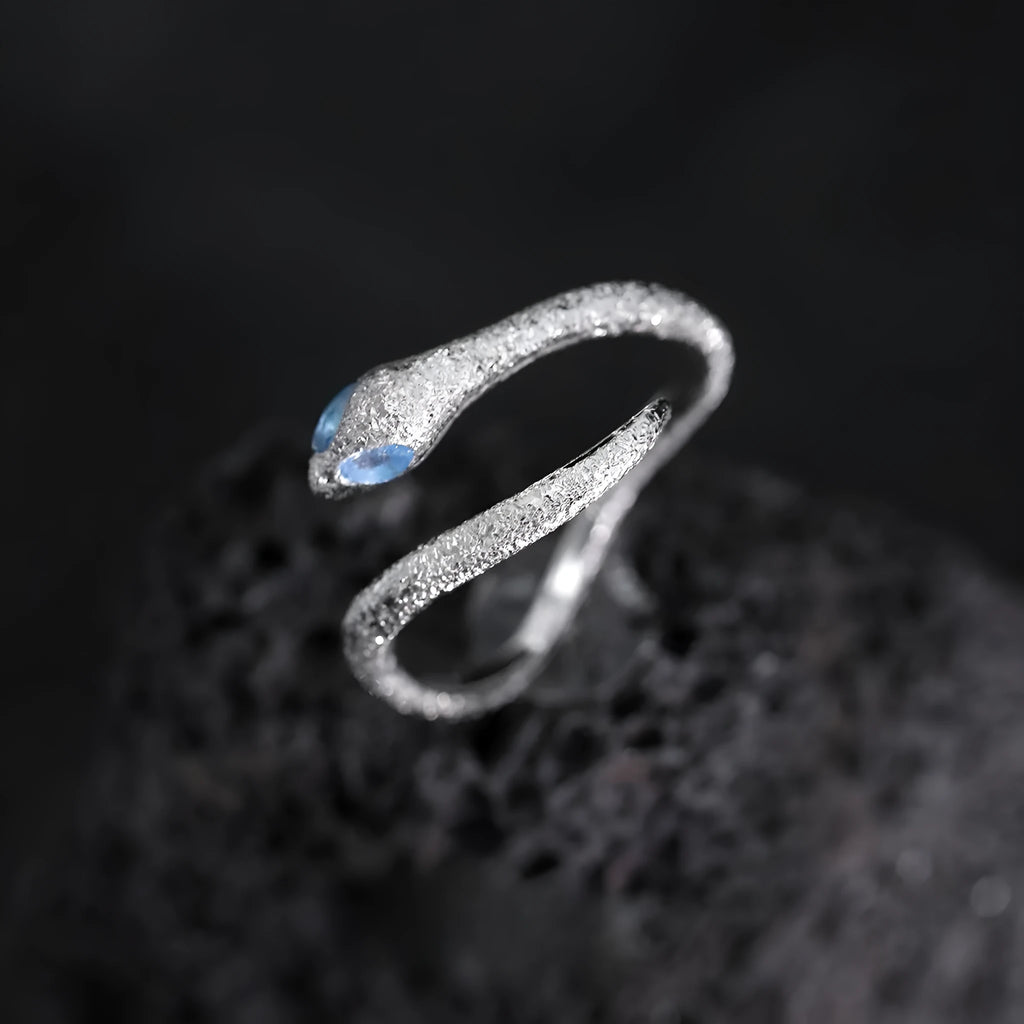 Cool Style adjustable opening snake zodiac ring in platinum silver tone