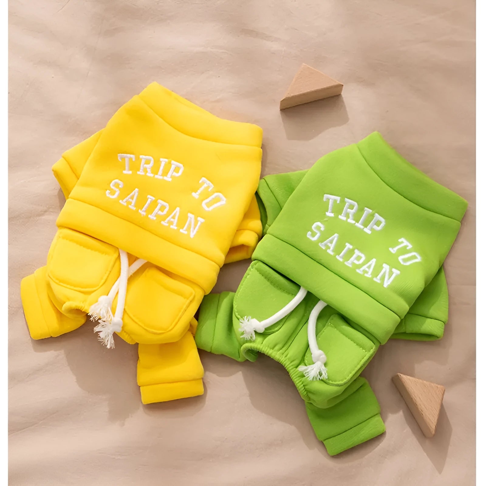 Four-legged thin fleece pet hoodie for small and medium dogs in green