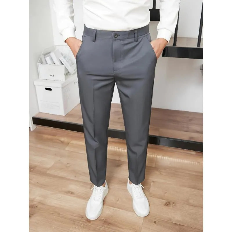 Men's straight high-waisted black casual pants in bamboo blend fabric, elastic waist, cropped leg