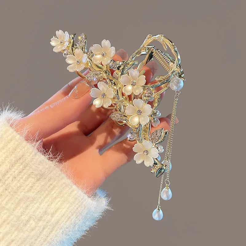 Large alloy hair clip with pearl, water diamond inlay and bell orchid tassel pendant, 11.5cm long