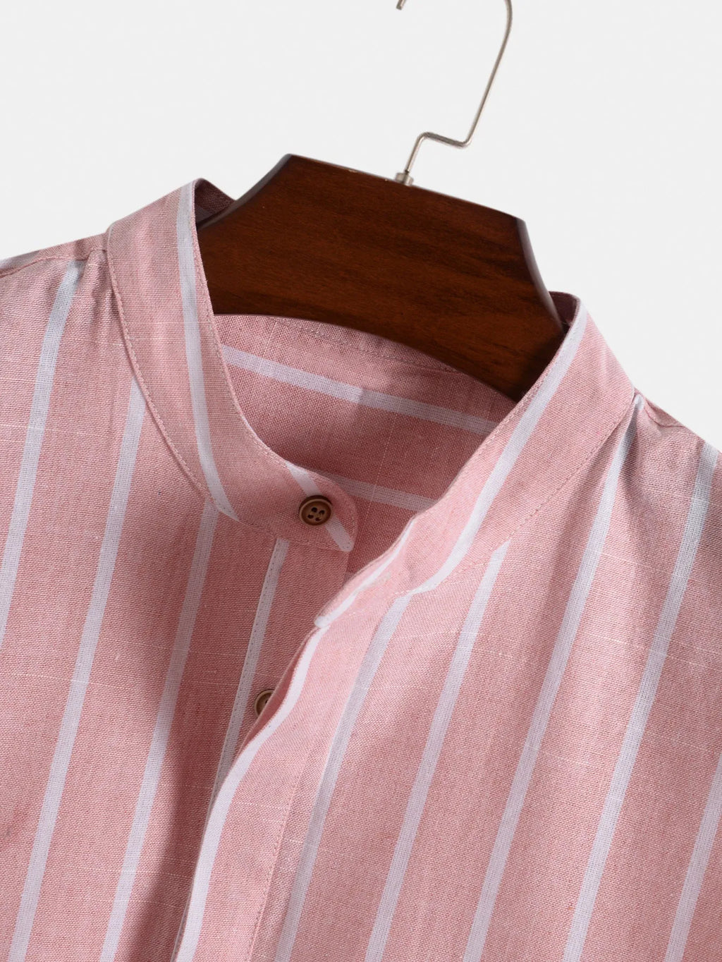 Cotton striped short sleeve men's shirt in regular fit pullover style, available in white
