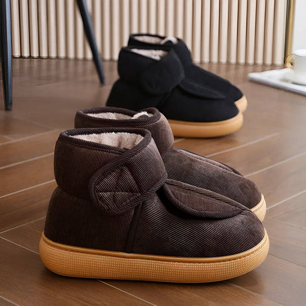 Large opening warm boots with anti-slip rubber soles for unisex adults, faux fur lining, round toe