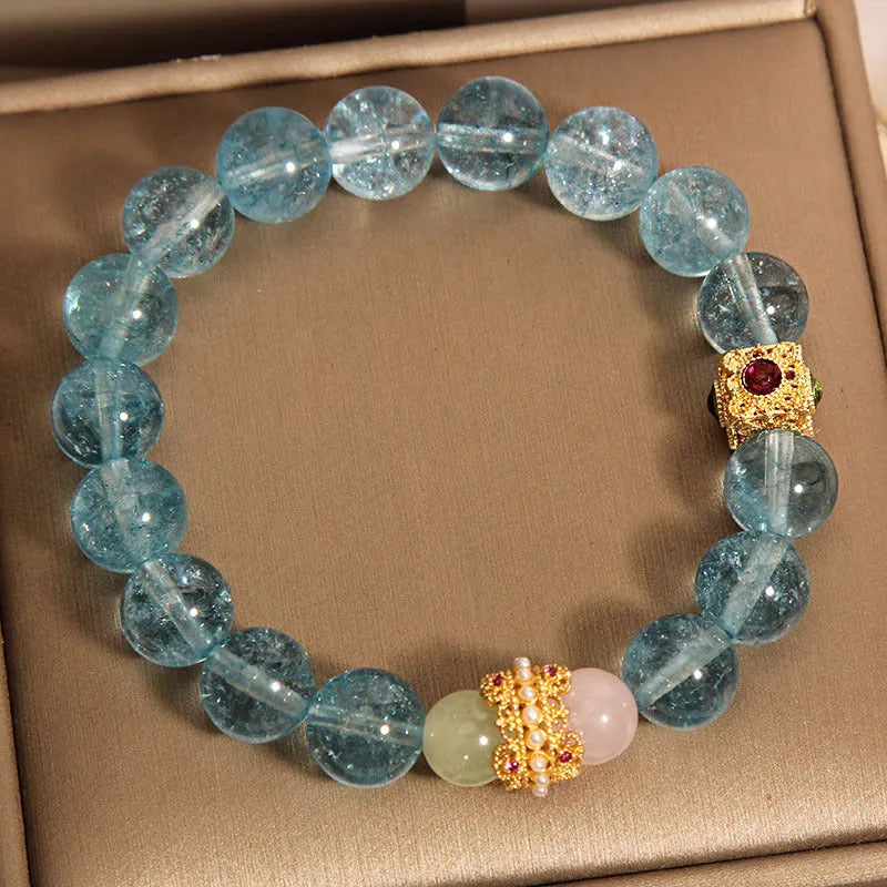 Adjustable natural crystal bracelet with blue cube sugar beads and flexible diamond ring setting in Chinese style