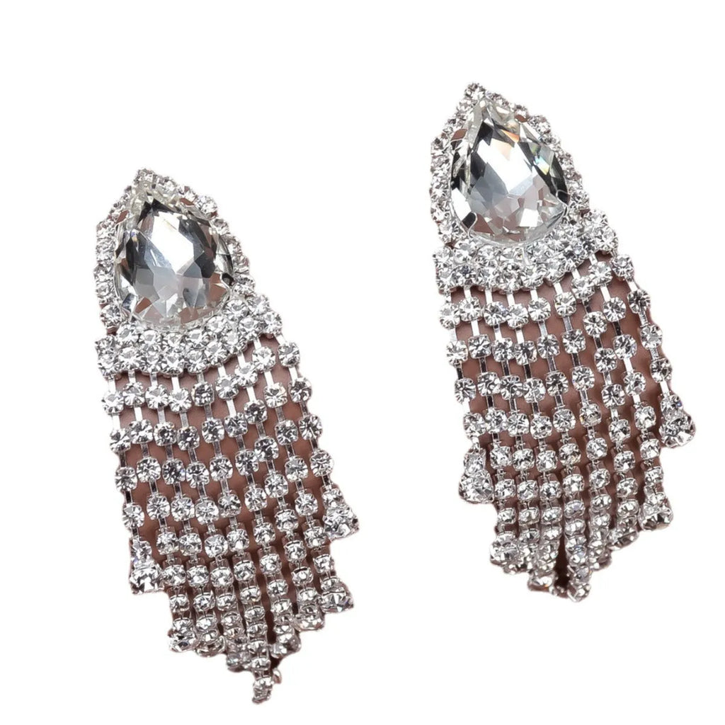 Drop-shaped rhinestone tassel earrings in silver with diamond treatment, 10cm length