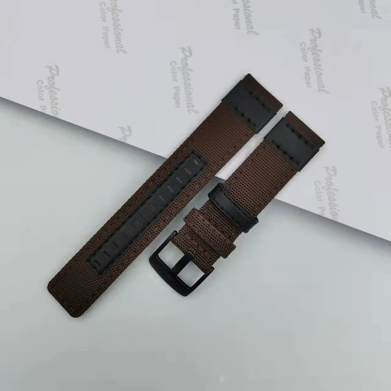 Oxford cloth watch strap shown in camouflage colour with pin buckle, demonstrating 20mm, 22mm, and 24mm width options.