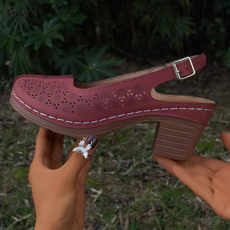 Women's wedge sandals with PU upper and rubber sole, shown in black and wine red, sizes 36-43.