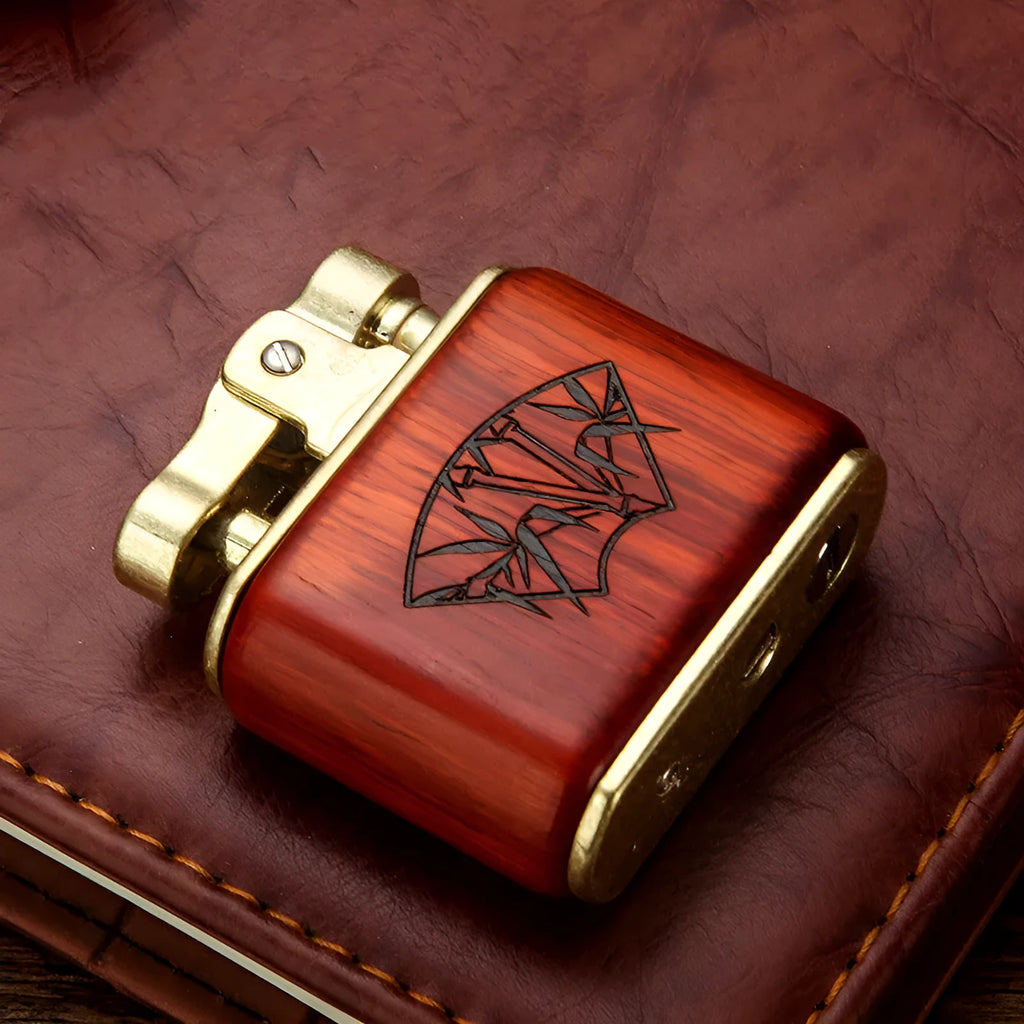 Vintage wooden kerosene lighter with retro cotton oil mechanism, 53x50x20 mm, in gift box