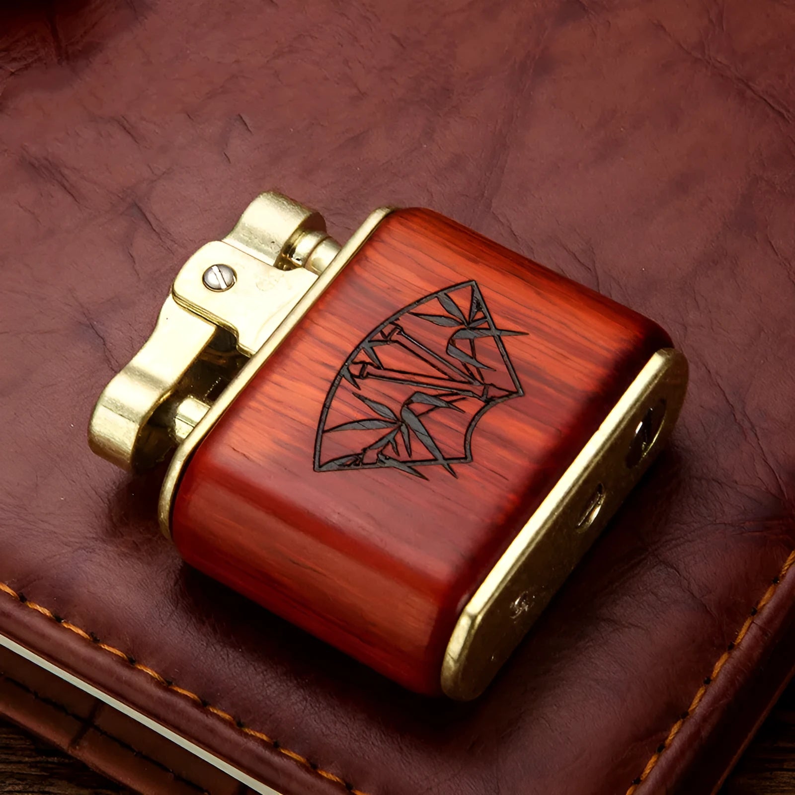Vintage wooden kerosene lighter with retro cotton oil mechanism, 53x50x20 mm, in gift box