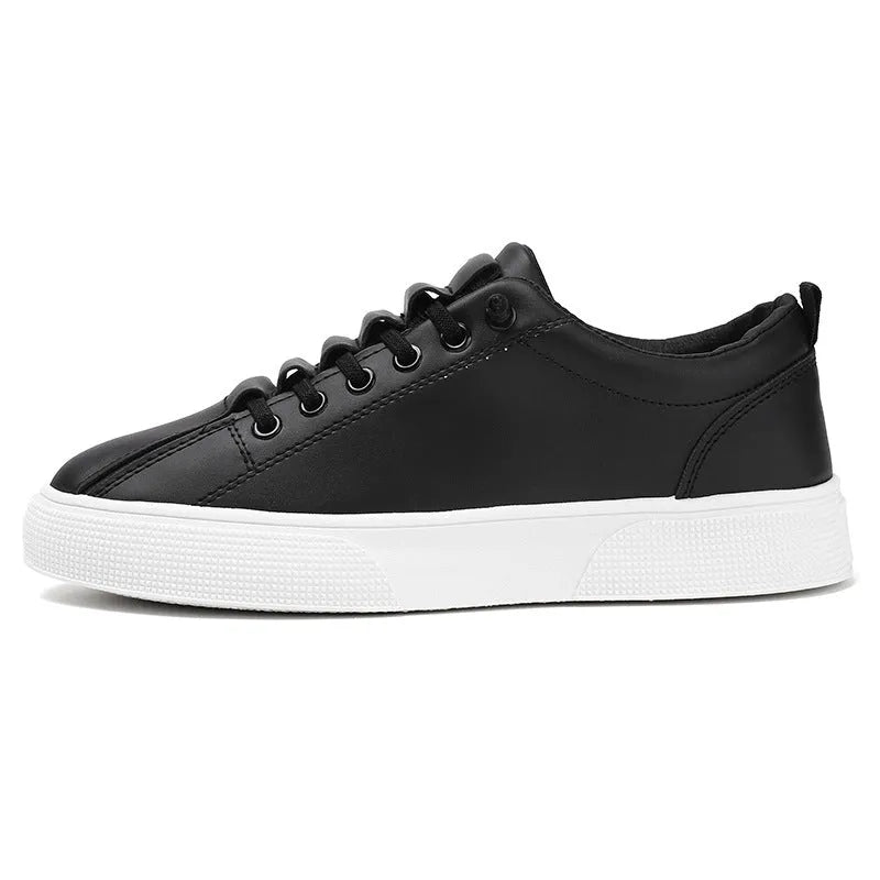 Men's black and white low top mesh sports shoes with synthetic leather upper and round toe design