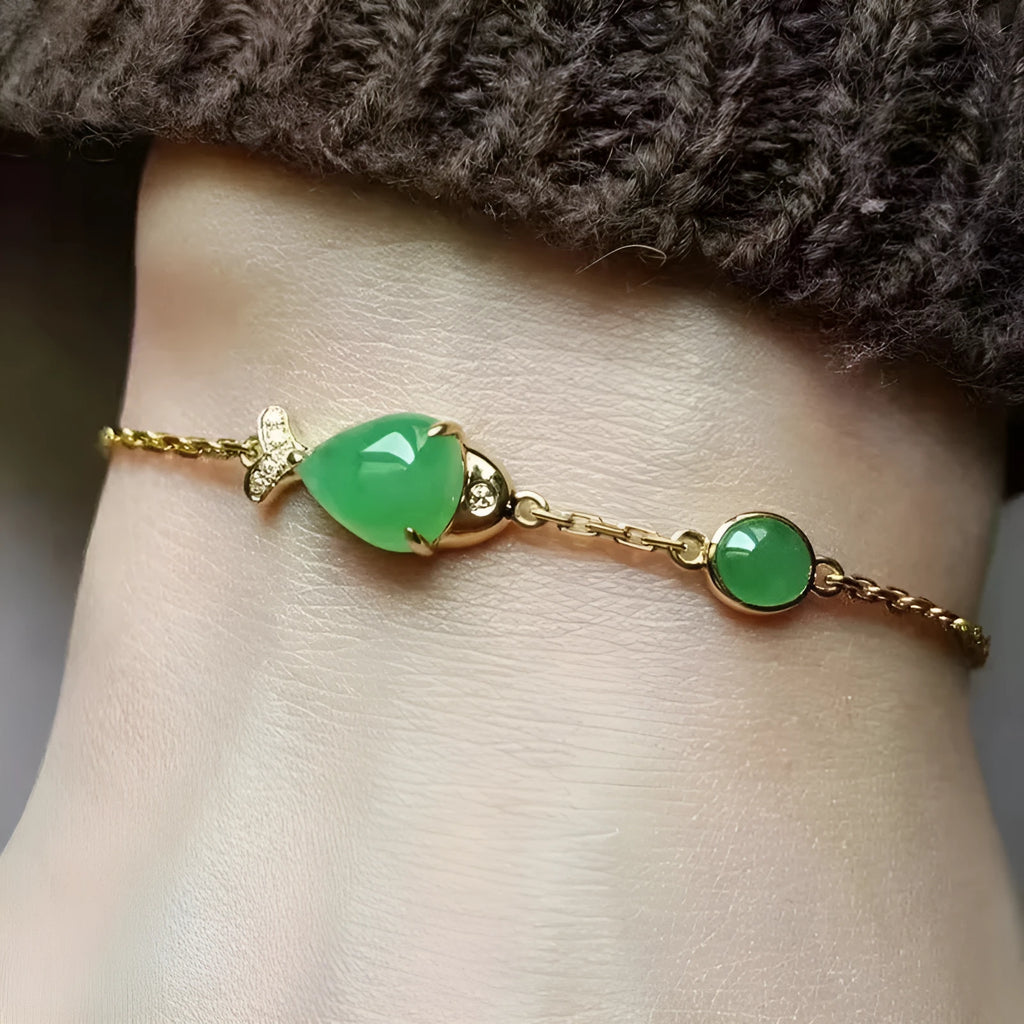 Yellow gold electroplated copper bracelet with retro styling for unisex fashion wear