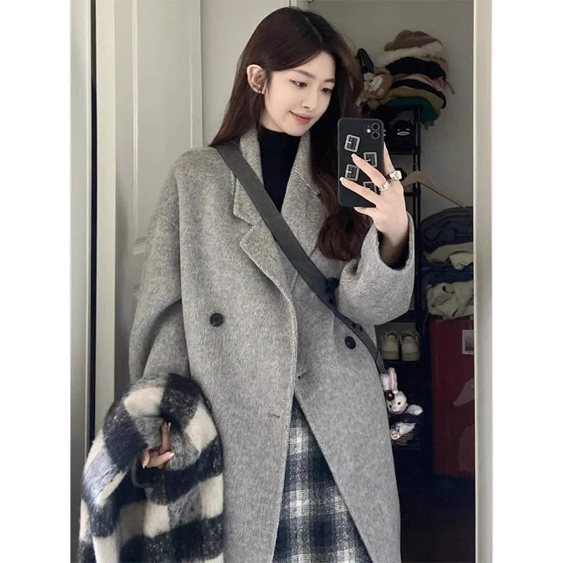 High-grade gray polyester long sleeve coat for women, autumn style, regular sleeve, available in multiple sizes and colours