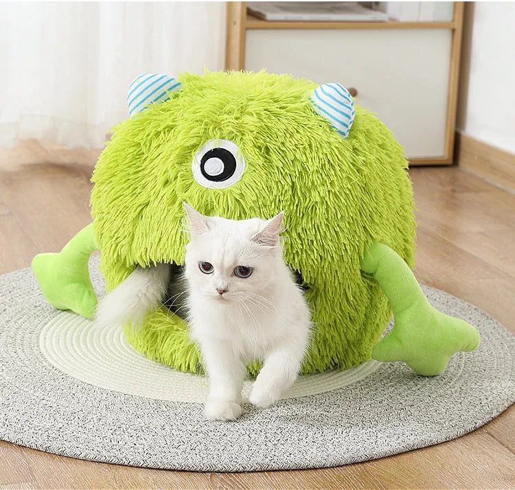 Round fluffy pet bed for cats and small dogs with non-slip base in three sizes