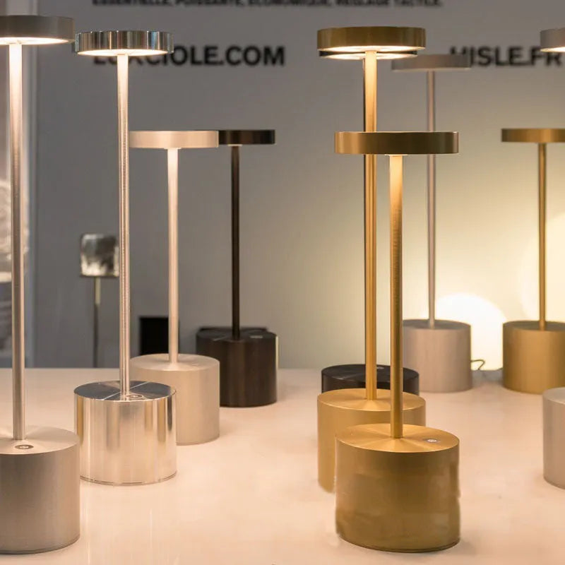 Rechargeable aluminium LED desk lamp with touch dimming in metallic colours