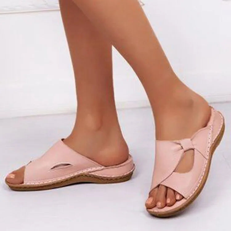 Women's retro Roman platform sandals in hollow PU with rubber sole, black colour, side view