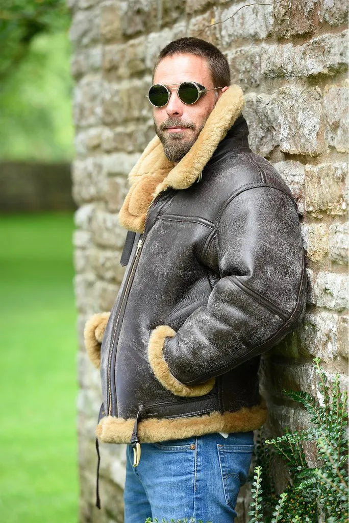 Men's brown retro synthetic leather fur coat with side pockets and straight hem