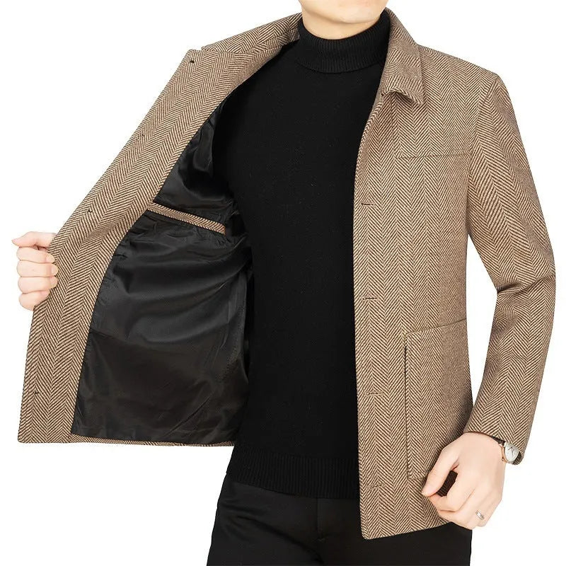 Men's lapel woolen business casual jacket in khaki color, long sleeves, regular length
