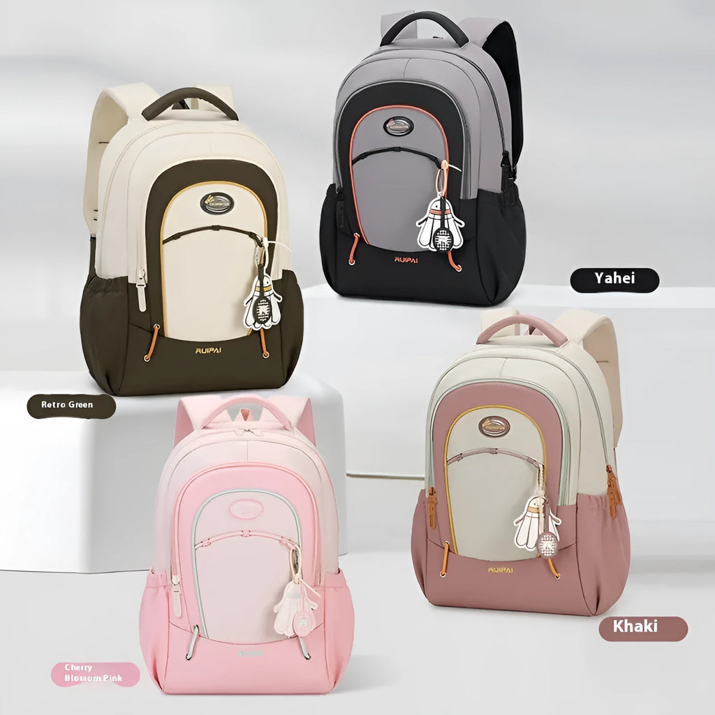 Leisure travel backpack in khaki colour with curved shoulder straps and 20-35L capacity