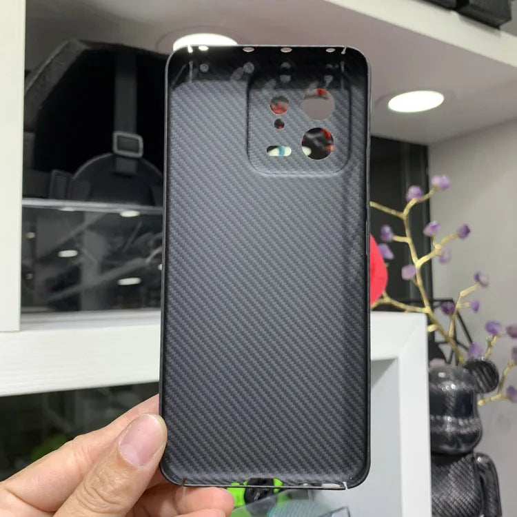 Ultra-thin 600D aramid fiber hard phone case for Xiaomi 13 and 13 Pro in matte black, bright black, or bright silver.