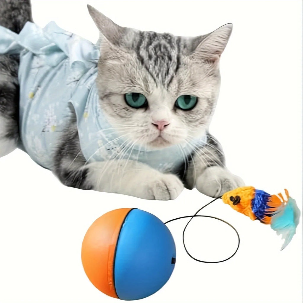 Interactive grey and orange cat toy with plush mouse and ball measuring 8.5 cm