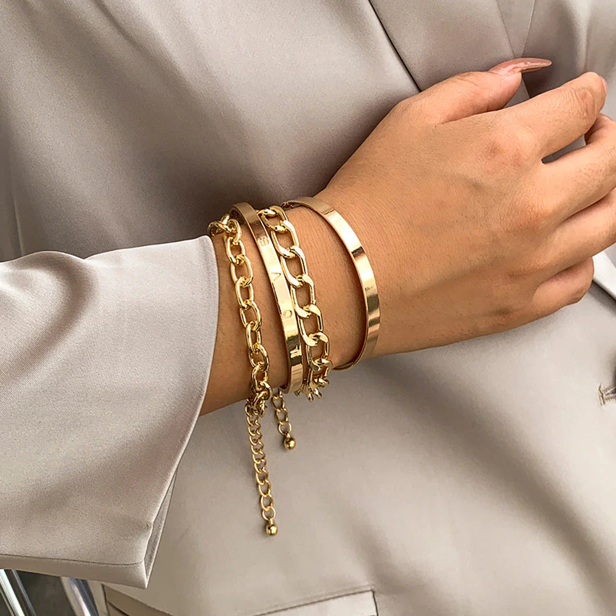 C-Shaped Hollow Chain Bracelet Set in gold and silver colors, showcasing a modern and elegant design