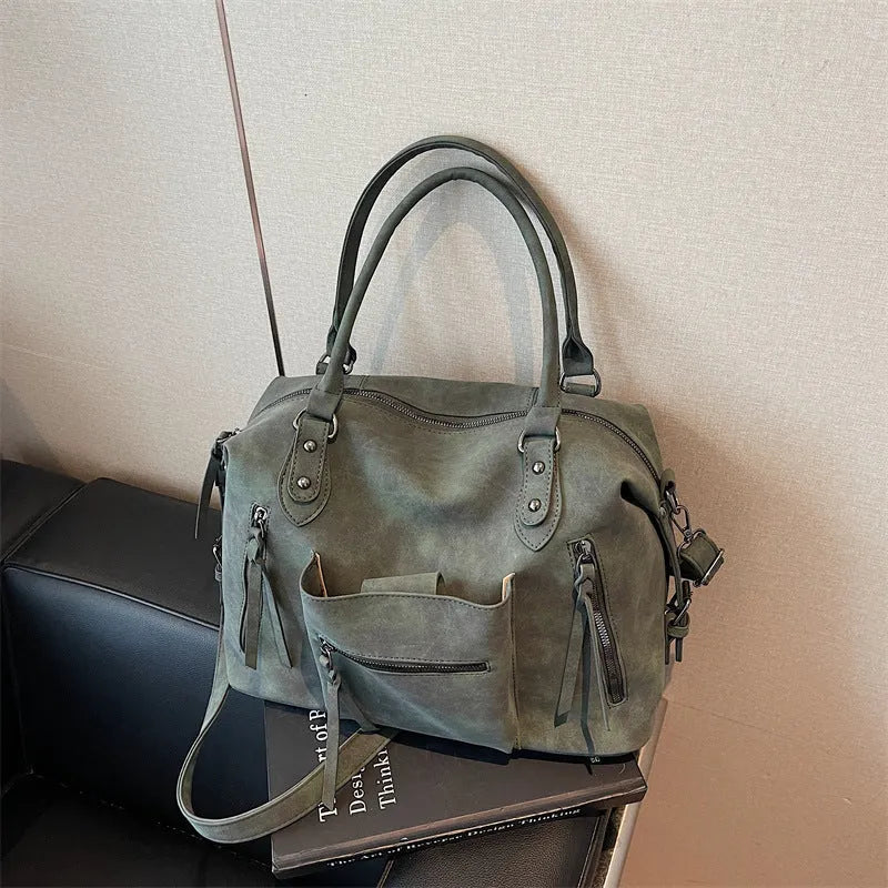 Retro textured women's large-capacity messenger bag in black with stitching detail, 36x25x13cm PU crossbody bag.