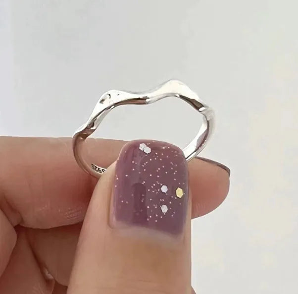 925 sterling silver minimalist ring with adjustable opening for women, Korean-style niche design on white background