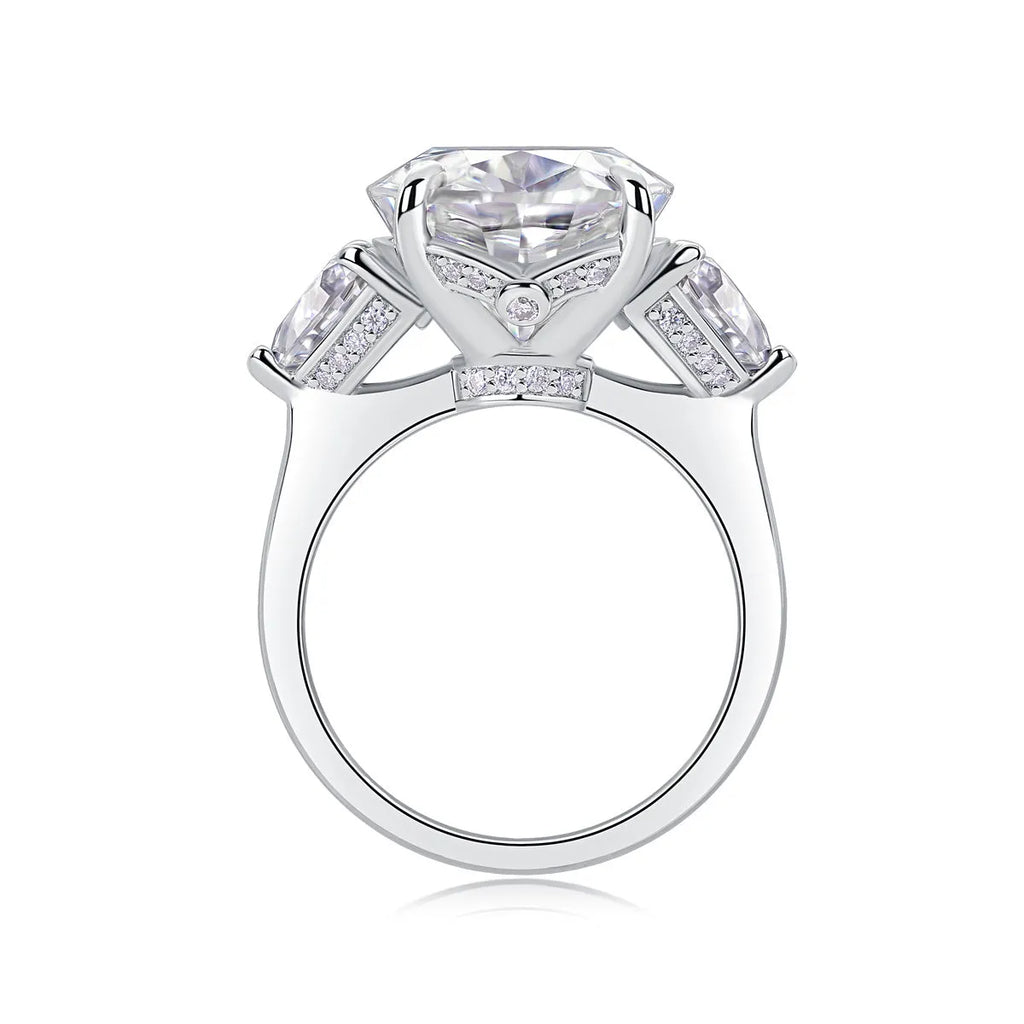 Soul Resonance wedding ring set with egg-shaped moissanite in platinum-plated S925 silver on a white background