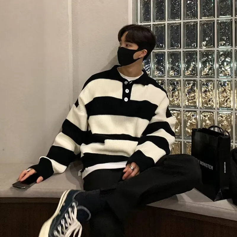 Men's loose fit striped sweater coat pullover in black or grey with long sleeves