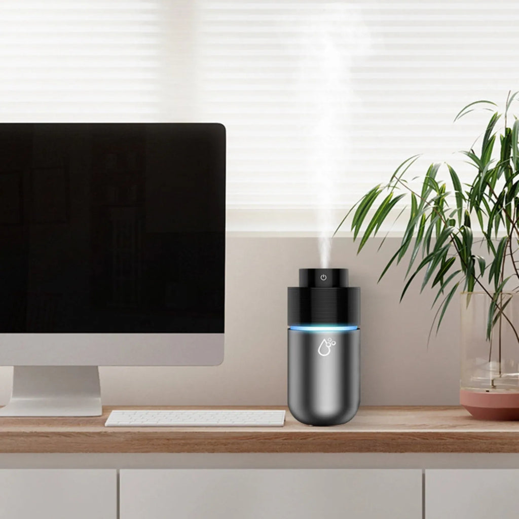 USB Car Mini Spray Air Purifying Humidifier 200ml Water Tank 35ml/H Spray Volume Grey White DC5V Powered Compact Vehicle Humidifier for Dashboard Use