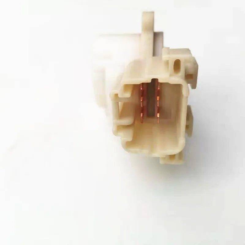 White ignition lock plug electrical connector for Senya M80 and S80 moped models.