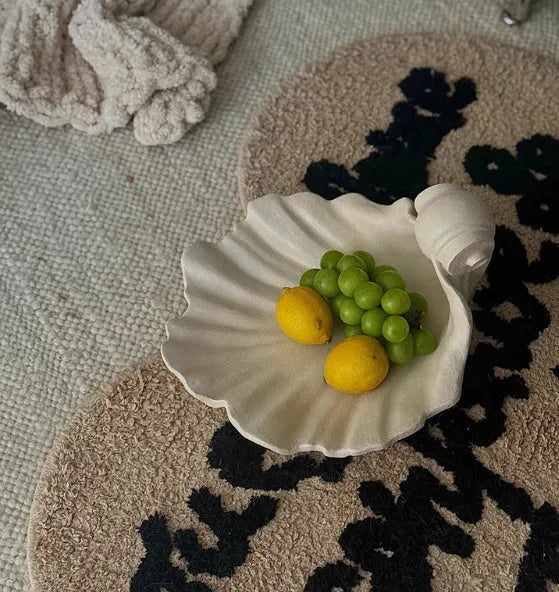 White resin simulation shell fruit plate ornament decorative centrepiece
