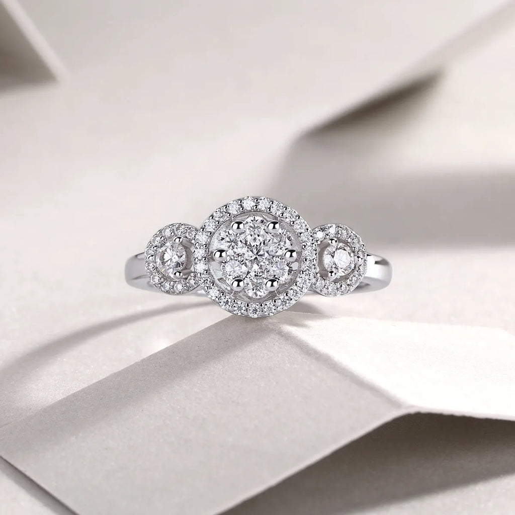 Moissanite wedding ring set with S925 silver gold plate in ring size 7, gift box packaging, GRA certificate
