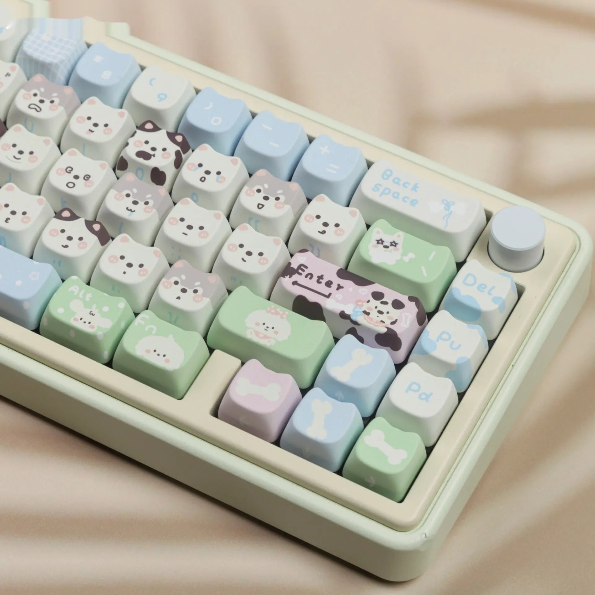 Cat and dog design PBT sublimation keycap set for mechanical keyboards showing colourful artwork