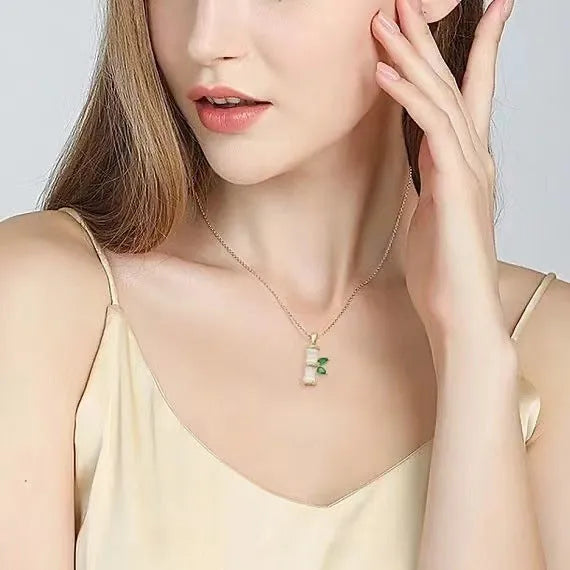 Green bamboo pendant necklace for women with O-ring chain and electroplated zinc alloy finish