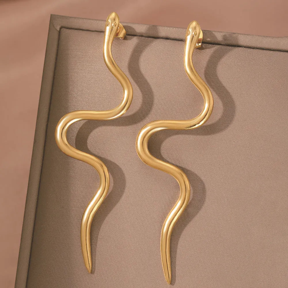 Fashion Curve Wave women's stainless steel S-shaped snake earrings, two colour options C8653 and C8654