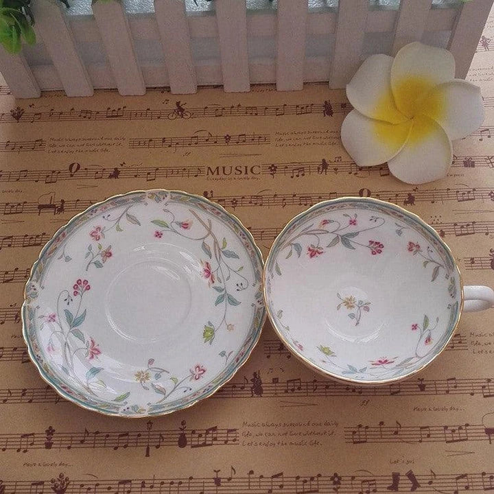 Classic Vintage Ceramic Tea Set with Elegant Floral Design, Durable Construction, and Generous Cup Size