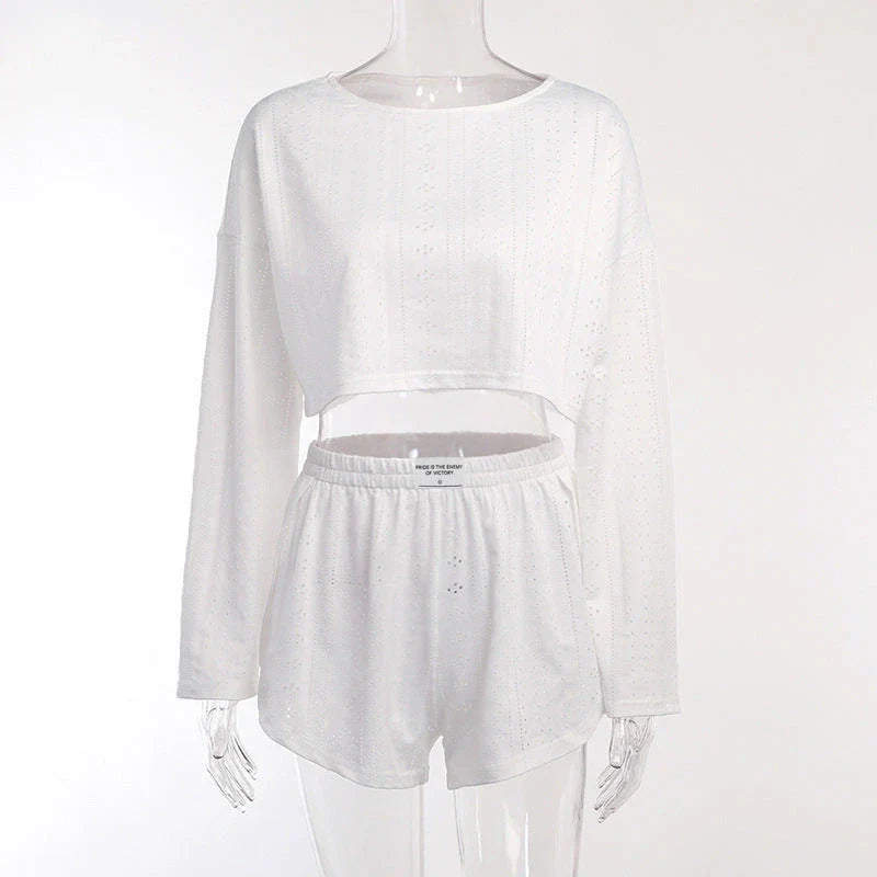 2-Piece Women's Fashion Suit with Pullover Top and Relaxed-Fit Shorts in White