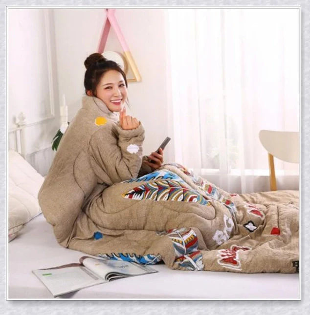 Wearable Lazy Quilt with Sleeves - Cosy, Comfortable Blanket for Relaxation and Everyday Use